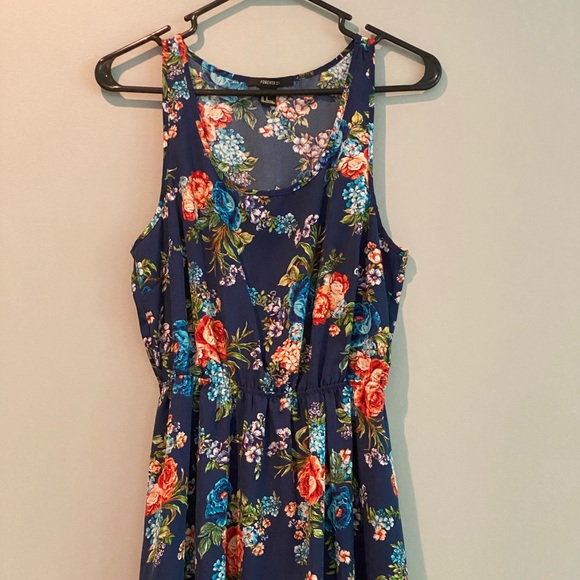 Forever 21 floral dress - Picture 2 of 7